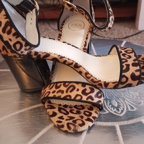 Nordstrom 1901 Ellery Leopard Genuine Calf Hair Sandal, Size 7 - Picture 2 of 7